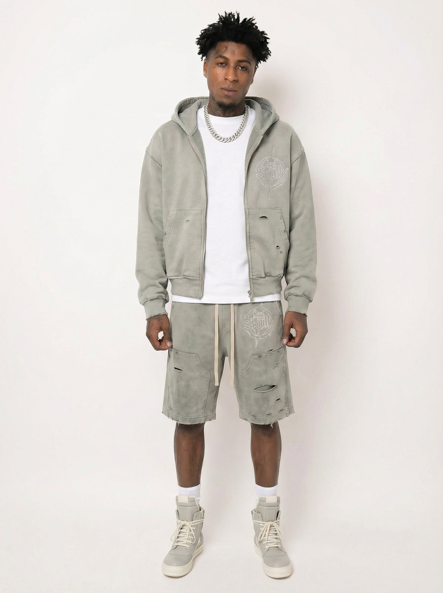 Grey Skully Sets